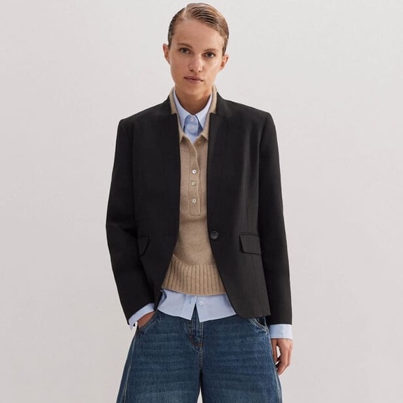 ME+EM Textured Tailoring Collarless Blazer
Textured Tailoring Fabric - Picture 4 of 10